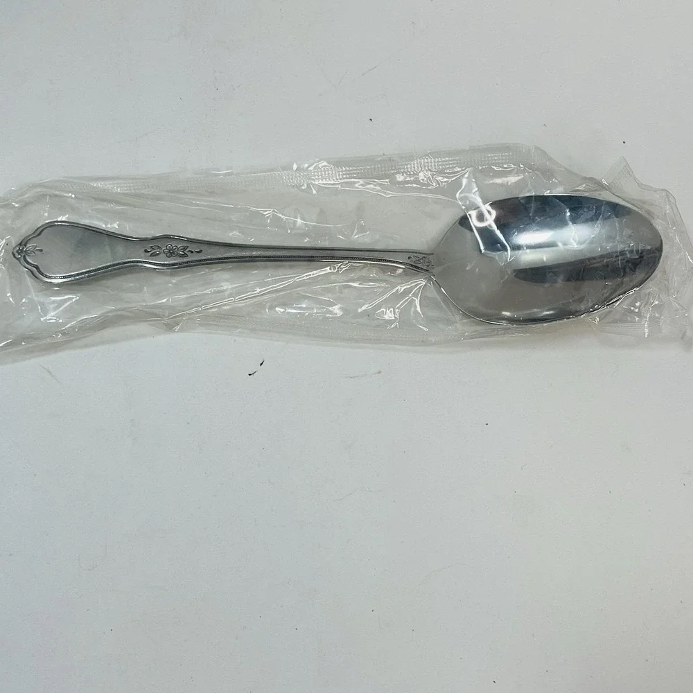 Oneida Morning Blossom 4 Piece Hostess Set Serving Fork Ladle Tablespoon NEW